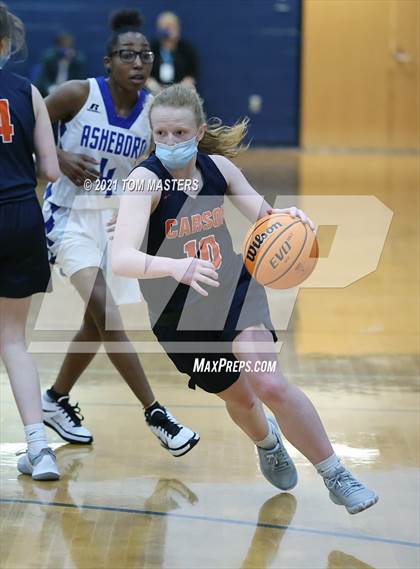 Thumbnail 3 in Jesse Carson @ Asheboro (NCHSAA 3A Championship) photogallery.