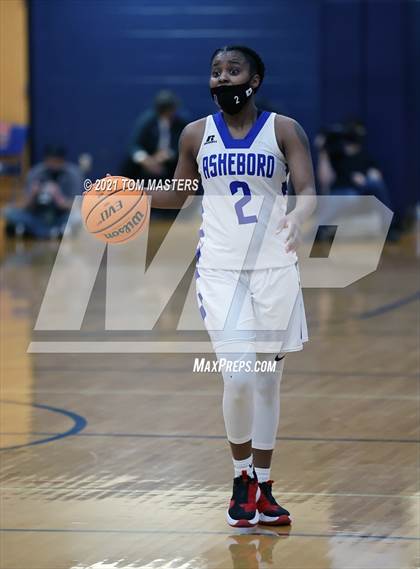 Thumbnail 2 in Jesse Carson @ Asheboro (NCHSAA 3A Championship) photogallery.