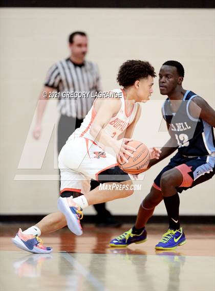 Thumbnail 3 in Bell vs Haltom photogallery.