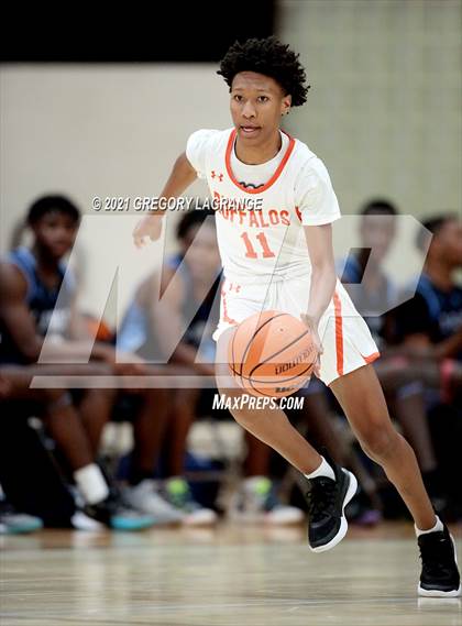 Thumbnail 1 in Bell vs Haltom photogallery.