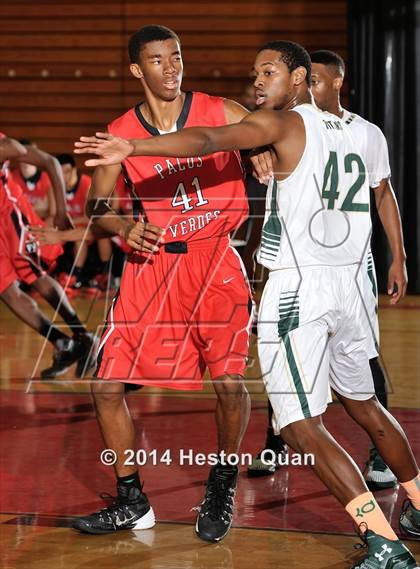 Thumbnail 2 in Palos Verdes vs. Tahquitz (MaxPreps Holiday Classic) photogallery.