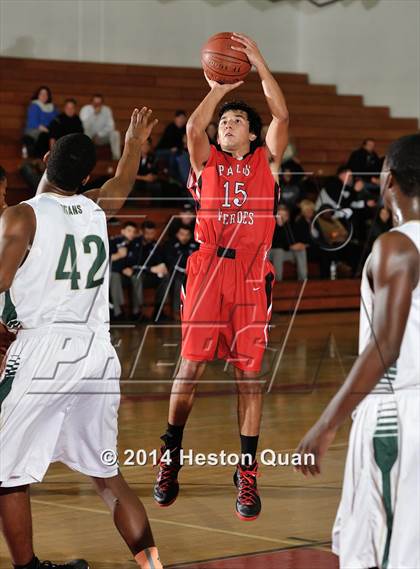 Thumbnail 1 in Palos Verdes vs. Tahquitz (MaxPreps Holiday Classic) photogallery.