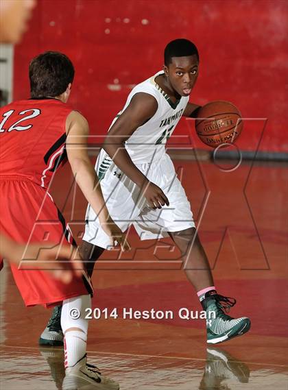 Thumbnail 1 in Palos Verdes vs. Tahquitz (MaxPreps Holiday Classic) photogallery.
