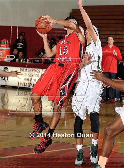 Thumbnail 1 in Palos Verdes vs. Tahquitz (MaxPreps Holiday Classic) photogallery.