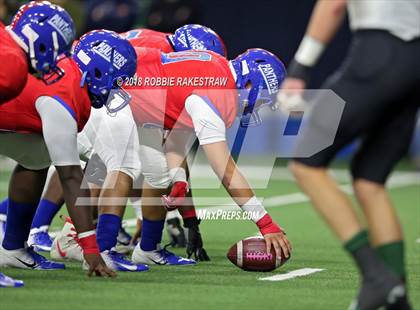 Thumbnail 2 in Carroll vs. Duncanville (UIL 6A Division 1 Quarterfinal) photogallery.