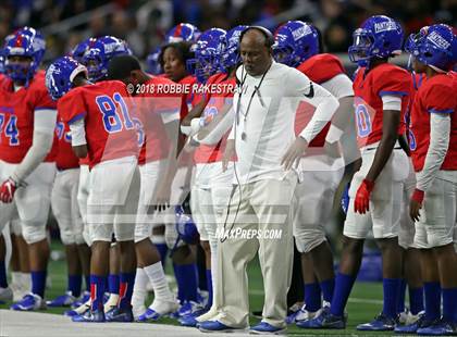 Thumbnail 2 in Carroll vs. Duncanville (UIL 6A Division 1 Quarterfinal) photogallery.