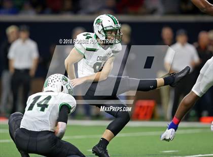 Thumbnail 2 in Carroll vs. Duncanville (UIL 6A Division 1 Quarterfinal) photogallery.