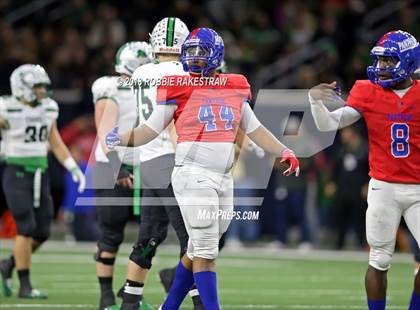Thumbnail 1 in Carroll vs. Duncanville (UIL 6A Division 1 Quarterfinal) photogallery.