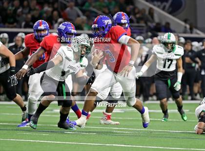 Thumbnail 2 in Carroll vs. Duncanville (UIL 6A Division 1 Quarterfinal) photogallery.