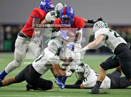 Thumbnail 2 in Carroll vs. Duncanville (UIL 6A Division 1 Quarterfinal) photogallery.