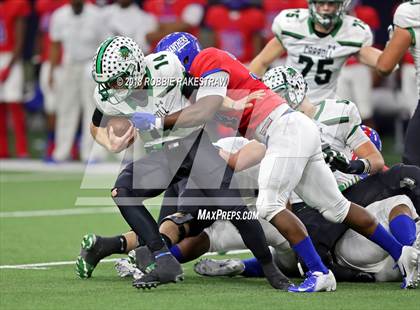Thumbnail 1 in Carroll vs. Duncanville (UIL 6A Division 1 Quarterfinal) photogallery.