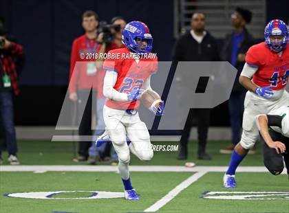 Thumbnail 2 in Carroll vs. Duncanville (UIL 6A Division 1 Quarterfinal) photogallery.