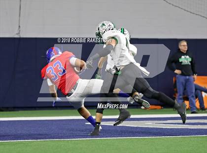 Thumbnail 1 in Carroll vs. Duncanville (UIL 6A Division 1 Quarterfinal) photogallery.