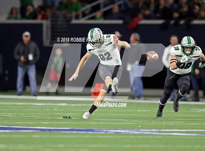 Thumbnail 3 in Carroll vs. Duncanville (UIL 6A Division 1 Quarterfinal) photogallery.