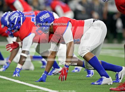 Thumbnail 2 in Carroll vs. Duncanville (UIL 6A Division 1 Quarterfinal) photogallery.
