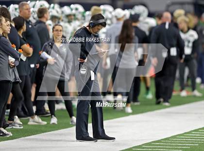 Thumbnail 2 in Carroll vs. Duncanville (UIL 6A Division 1 Quarterfinal) photogallery.