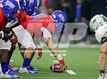 Thumbnail 1 in Carroll vs. Duncanville (UIL 6A Division 1 Quarterfinal) photogallery.