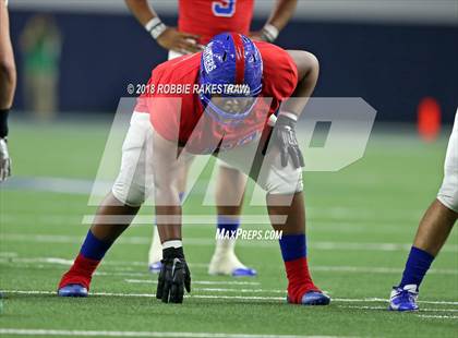 Thumbnail 3 in Carroll vs. Duncanville (UIL 6A Division 1 Quarterfinal) photogallery.