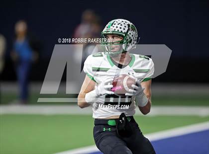 Thumbnail 1 in Carroll vs. Duncanville (UIL 6A Division 1 Quarterfinal) photogallery.