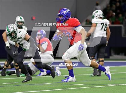 Thumbnail 3 in Carroll vs. Duncanville (UIL 6A Division 1 Quarterfinal) photogallery.