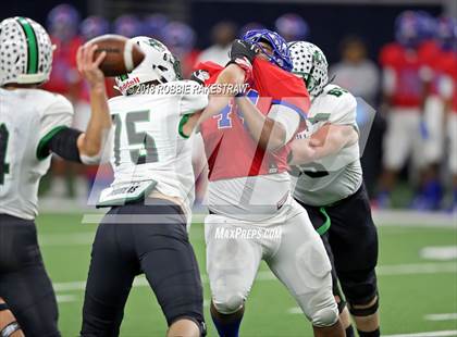 Thumbnail 3 in Carroll vs. Duncanville (UIL 6A Division 1 Quarterfinal) photogallery.