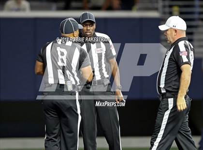 Thumbnail 3 in Carroll vs. Duncanville (UIL 6A Division 1 Quarterfinal) photogallery.