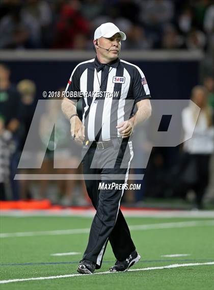 Thumbnail 3 in Carroll vs. Duncanville (UIL 6A Division 1 Quarterfinal) photogallery.
