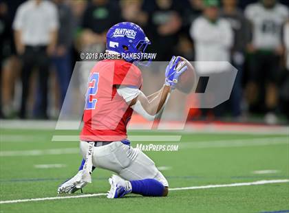 Thumbnail 3 in Carroll vs. Duncanville (UIL 6A Division 1 Quarterfinal) photogallery.