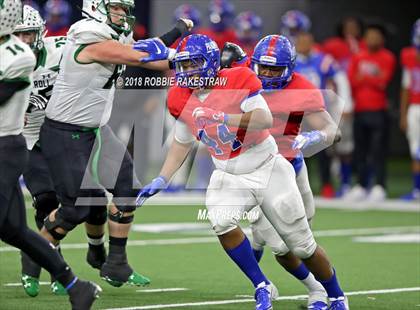 Thumbnail 2 in Carroll vs. Duncanville (UIL 6A Division 1 Quarterfinal) photogallery.