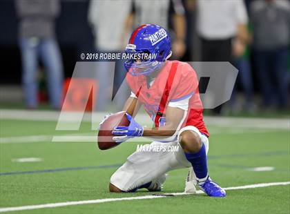Thumbnail 1 in Carroll vs. Duncanville (UIL 6A Division 1 Quarterfinal) photogallery.