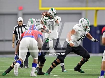 Thumbnail 1 in Carroll vs. Duncanville (UIL 6A Division 1 Quarterfinal) photogallery.