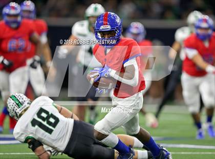 Thumbnail 2 in Carroll vs. Duncanville (UIL 6A Division 1 Quarterfinal) photogallery.