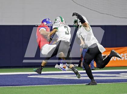 Thumbnail 3 in Carroll vs. Duncanville (UIL 6A Division 1 Quarterfinal) photogallery.