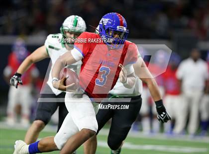 Thumbnail 1 in Carroll vs. Duncanville (UIL 6A Division 1 Quarterfinal) photogallery.