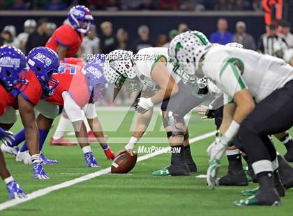 Thumbnail 1 in Carroll vs. Duncanville (UIL 6A Division 1 Quarterfinal) photogallery.