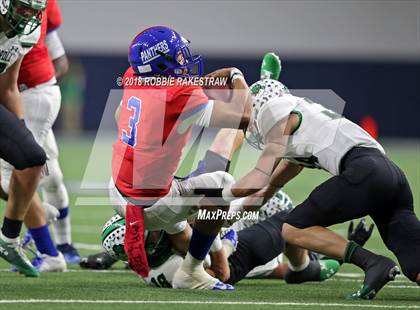 Thumbnail 1 in Carroll vs. Duncanville (UIL 6A Division 1 Quarterfinal) photogallery.