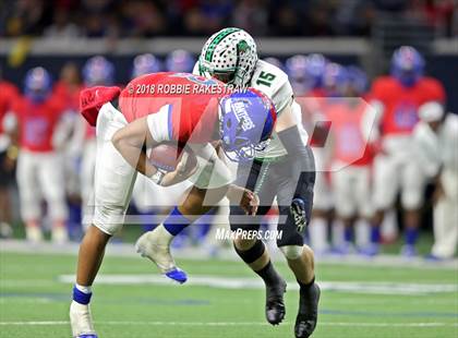 Thumbnail 3 in Carroll vs. Duncanville (UIL 6A Division 1 Quarterfinal) photogallery.
