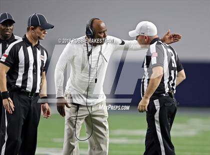 Thumbnail 3 in Carroll vs. Duncanville (UIL 6A Division 1 Quarterfinal) photogallery.
