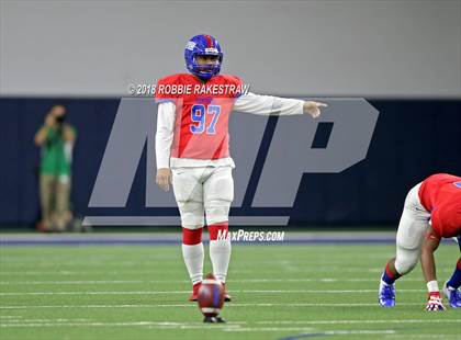 Thumbnail 2 in Carroll vs. Duncanville (UIL 6A Division 1 Quarterfinal) photogallery.
