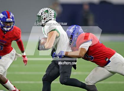 Thumbnail 1 in Carroll vs. Duncanville (UIL 6A Division 1 Quarterfinal) photogallery.