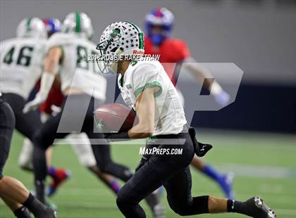 Thumbnail 3 in Carroll vs. Duncanville (UIL 6A Division 1 Quarterfinal) photogallery.