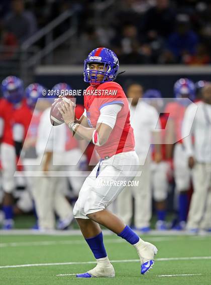 Thumbnail 1 in Carroll vs. Duncanville (UIL 6A Division 1 Quarterfinal) photogallery.