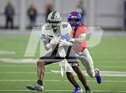 Thumbnail 2 in Carroll vs. Duncanville (UIL 6A Division 1 Quarterfinal) photogallery.