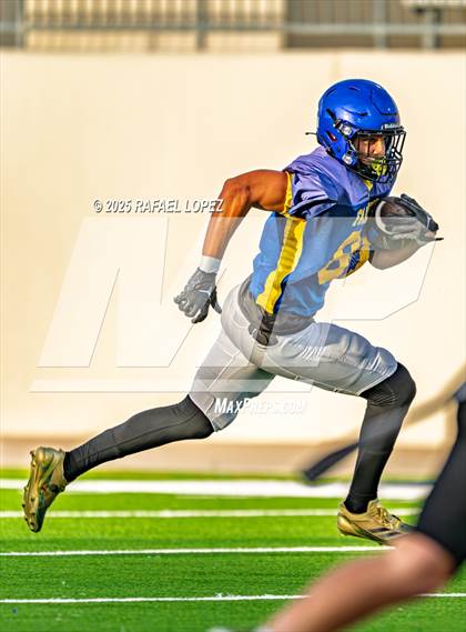 Thumbnail 2 in Waller @ Channelview (Scrimmage) photogallery.