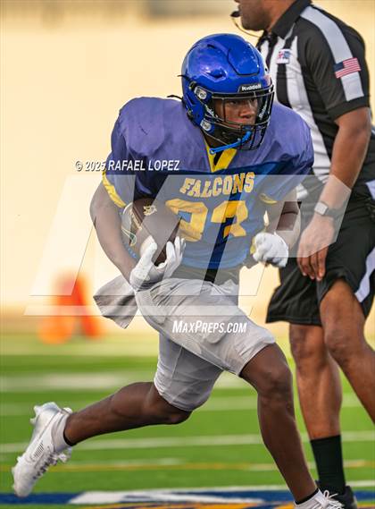 Thumbnail 1 in Waller vs. Channelview (Scrimmage) photogallery.