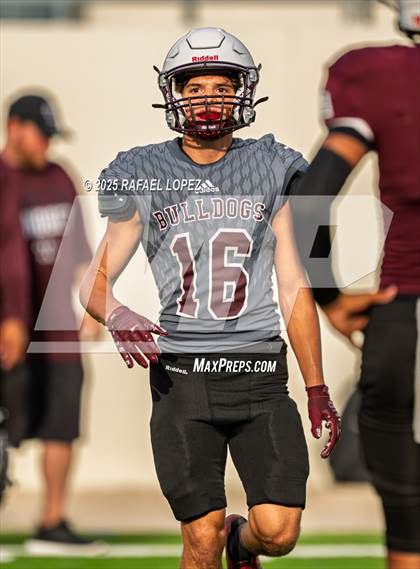 Thumbnail 3 in Waller vs. Channelview (Scrimmage) photogallery.