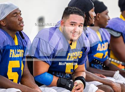 Thumbnail 3 in Waller vs. Channelview (Scrimmage) photogallery.