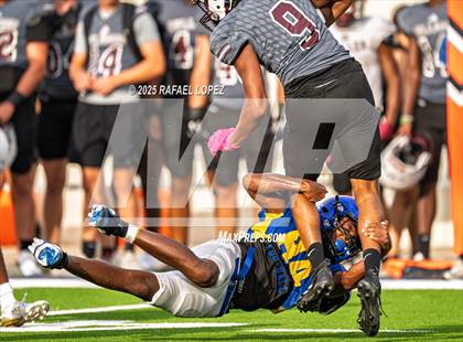 Thumbnail 1 in Waller vs. Channelview (Scrimmage) photogallery.