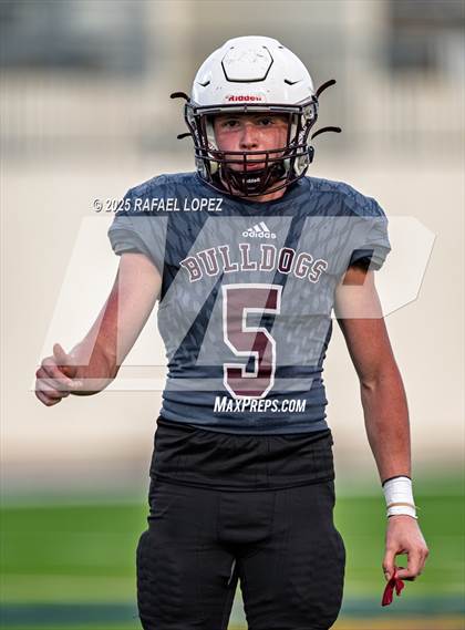 Thumbnail 3 in Waller vs. Channelview (Scrimmage) photogallery.