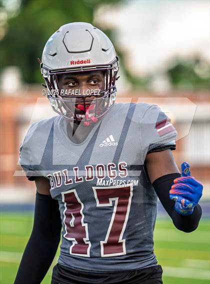 Thumbnail 2 in Waller vs. Channelview (Scrimmage) photogallery.
